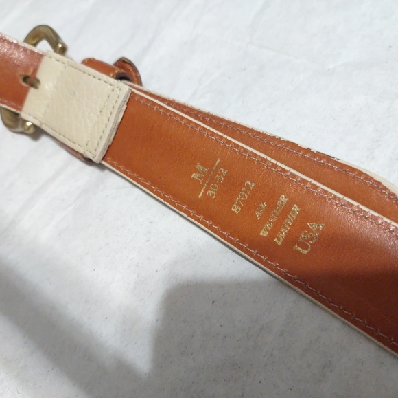 Dooney & Bourke Ladies Tan Leather Belt M (30-32) Brass Duck Logo USA - Picture 5 of 11